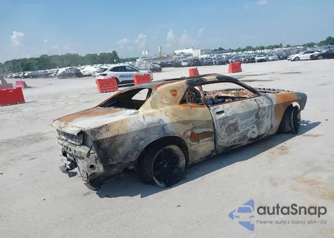 2022 Dodge Challenger R/T Scat Pack z USA, uszkodzony, nr VIN 2C3CDZFJ8NH165078